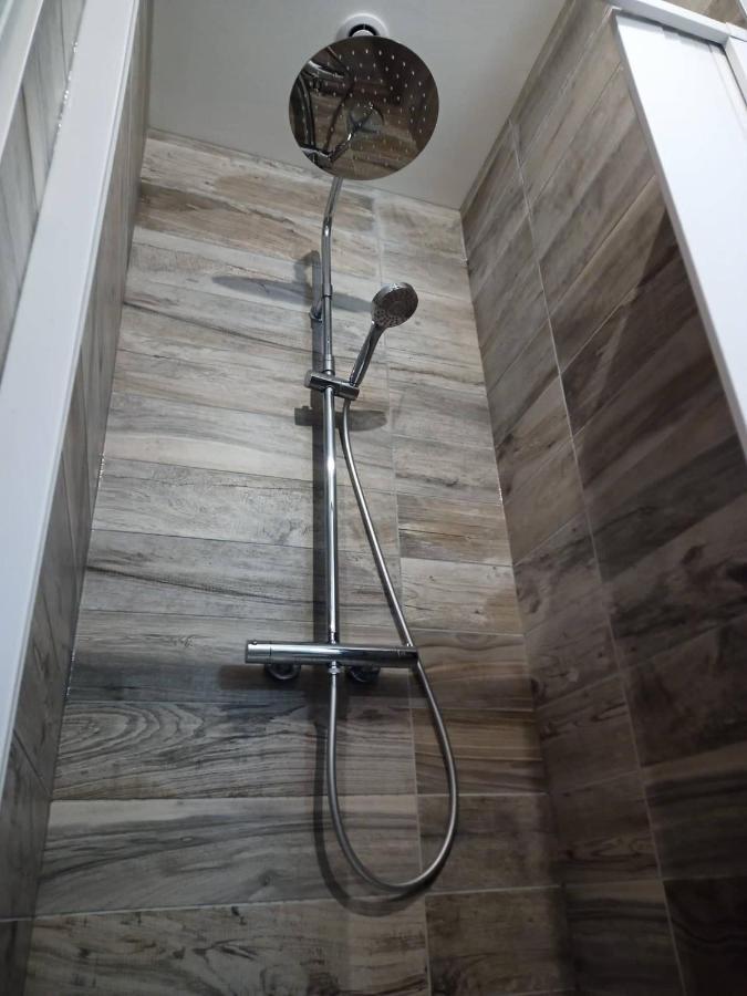 Le Madison 1 Apartment Chateauroux Bagian luar foto